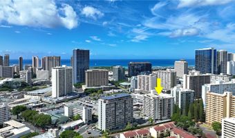 1624 Kanunu St 304, Honolulu, HI 96814