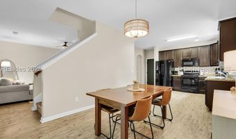 4 Swamp White Oak Dr, Bluffton, SC 29910