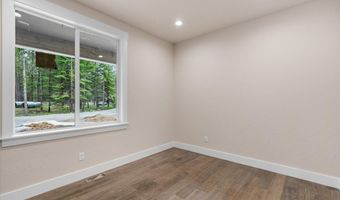 10233 Bunco Rd, Athol, ID 83801