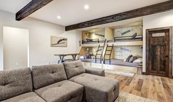 21 Torrey Pines Ln, Angel Fire, NM 87710