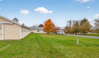 52 Hill Rd, Allentown, NJ 08501