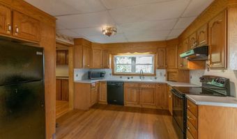 66 S Westfield St, Agawam, MA 01030