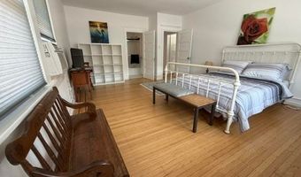 3 S Montpelier Ave, Atlantic City, NJ 08401