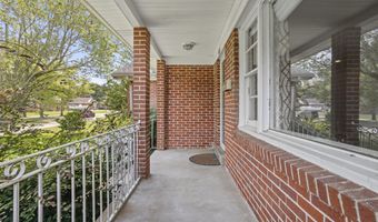 487 Oaklawn Pl, Biloxi, MS 39530