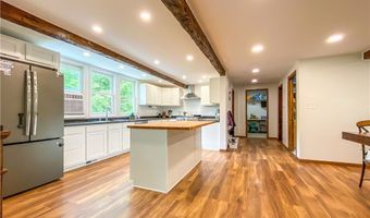 162 Alpine St, Aliquippa, PA 15001