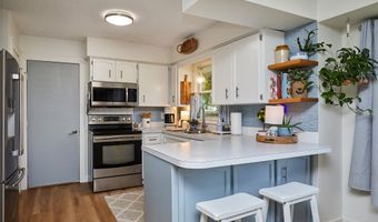 1506 S 14th St, Adel, IA 50003