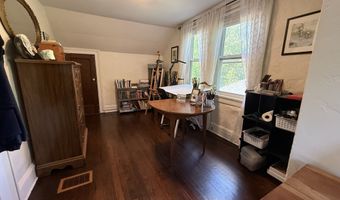 21 Elgin Ave, Bethel, CT 06801