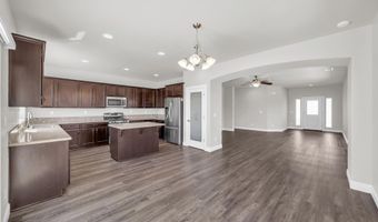 214 Red Oak Dr, Fernley, NV 89408