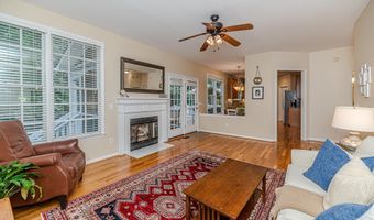 1307 Chenworth Dr, Apex, NC 27502