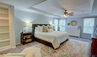 5355 Spalding Brg, Peachtree Corners, GA 30092
