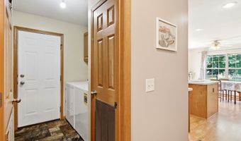 1012 Bartlett Ave, Altoona, WI 54720