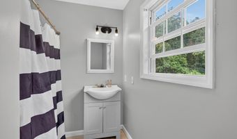 684 Hallock Cir, Abingdon, VA 24210