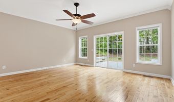 104 Lightwater Ct, Aberdeen, NC 28315