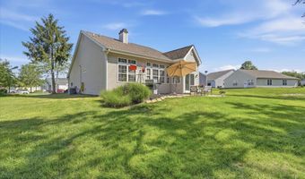10 Deer Lake Ct, Barnegat, NJ 08005