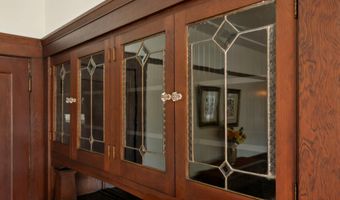 1300 Regent St, Alameda, CA 94501