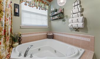 18 Swimming River Ct, Barnegat, NJ 08005