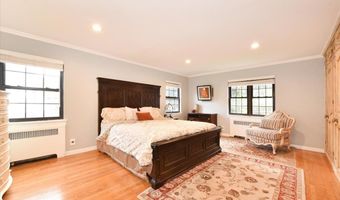 85-35 Edgerton Blvd, New York, NY 11432