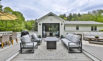 9 Edinburgh Dr, Bedford, NH 03110