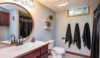 6904 Ruby Ct, Austintown, OH 44515