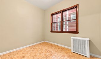 129 W 28TH St 1, Bayonne, NJ 07002