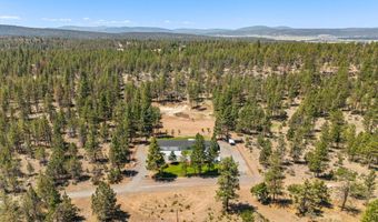 8334 Mina Bird Dr, Bonanza, OR 97623