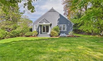 30 Forest Rd W, Bristol, RI 02809