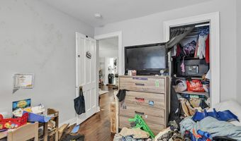 1626 Iranistan Ave, Bridgeport, CT 06604