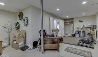 3932 Kristi Way, Greenwood, IN 46142