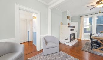 590 17TH St, Astoria, OR 97103