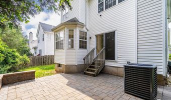 2 BOICE Ln, Belle Mead, NJ 08502