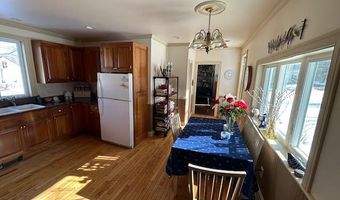 41 Grove St, Belfast, ME 04915