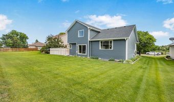 867 160th Ln NW, Andover, MN 55304