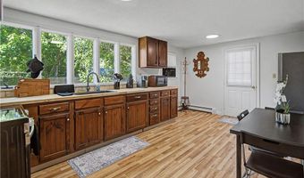 137 Kingstown Rd, Narragansett, RI 02882