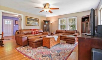 5 Fanwood Ct, West Milford, NJ 07421