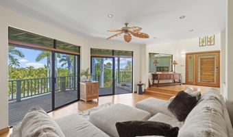 563 Mikioi Pl, Kihei, HI 96753
