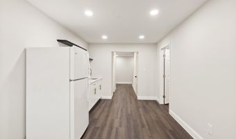 3415 WHEATWHEEL Ln, Annandale, VA 22003