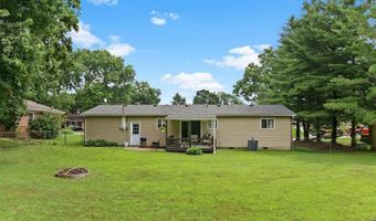 4816 Wick Mor Dr, Alton, IL 62002