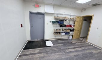 12 Main St, Center Harbor, NH 03226