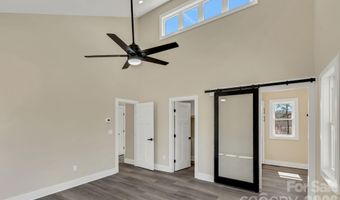 31 Elkwood Ave, Asheville, NC 28804