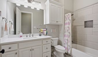 600 W Hill Dr, Aledo, TX 76008