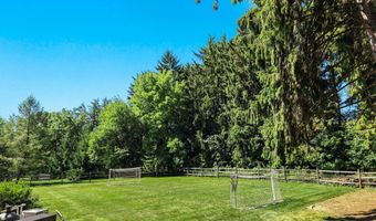 222 BASTIAN Ln, Allentown, PA 18104
