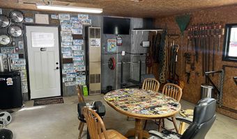 350 S 6th St, Akron, IA 51001