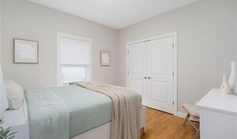161 Seawynds Dr, North Kingstown, RI 02852