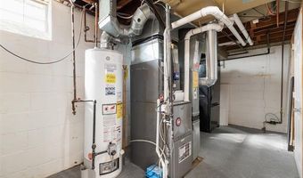 15435 Jonas Ave, Allen Park, MI 48101