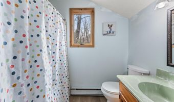 14 Webster Ct, Campton, NH 03223