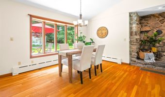 1 Old Milford Rd, Amherst, NH 03031