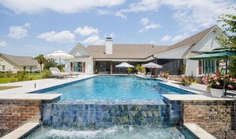 173 Circlestone Dr, Adel, GA 31620