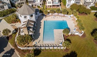 101 Bay Ridge Dr, Atlantic Beach, NC 28512