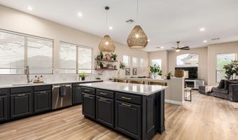 4102 E SPUR Dr, Cave Creek, AZ 85331