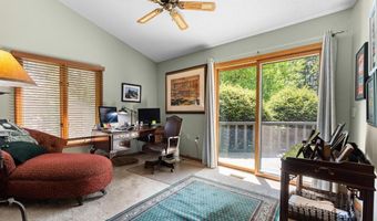 648 Sky Lake Dr, Highlands, NC 28741